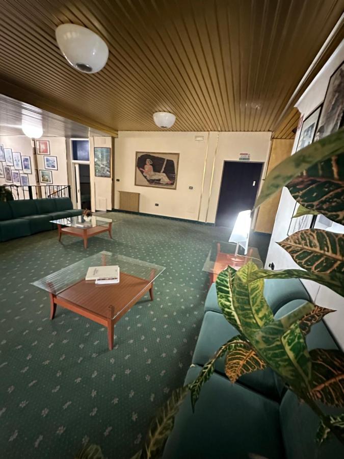 Hotel Atena Cirò Marina Exteriör bild